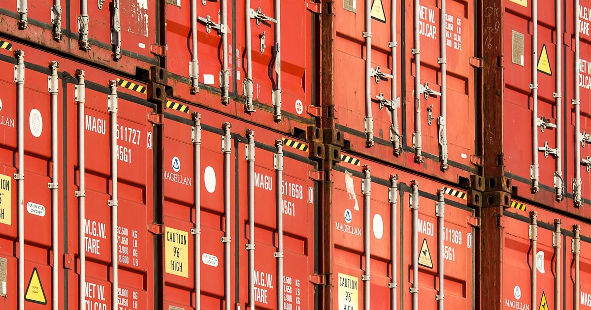 Quy chuẩn đóng gói và gia cố hàng hóa (Lashing & Dunnage) trong vận tải quốc tế: Kiến thức cốt lõi phòng tránh rủi ro